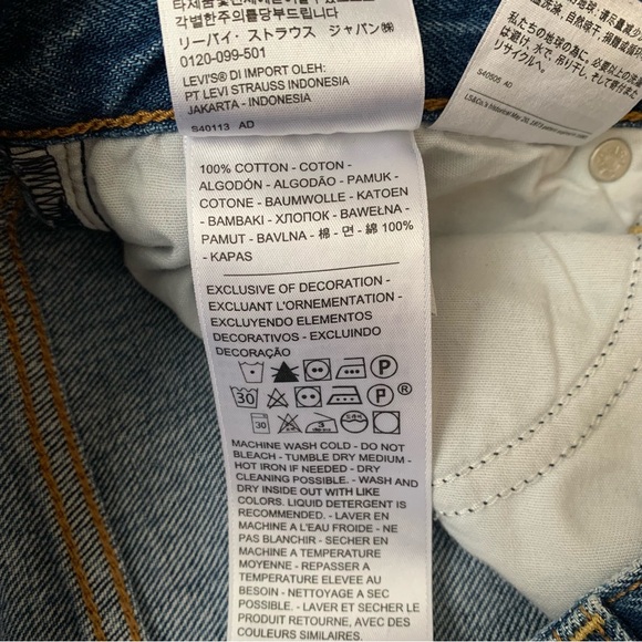 Levi’s Wedgie Jeans - Picture 10 of 10